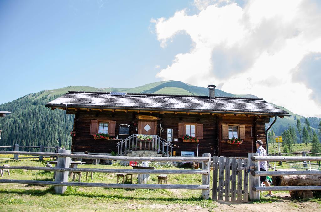 Haus Blatthofer Hotel Sankt Lorenzen im Lesachtal Екстериор снимка
